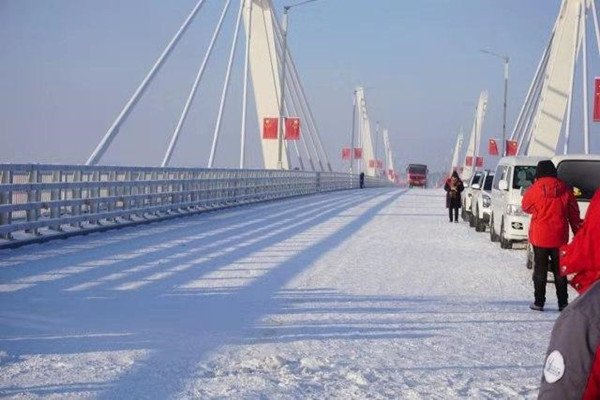 今年前11個(gè)月中俄公路口岸“圖里羅格—密山”貨運(yùn)量同比增長35.8%
