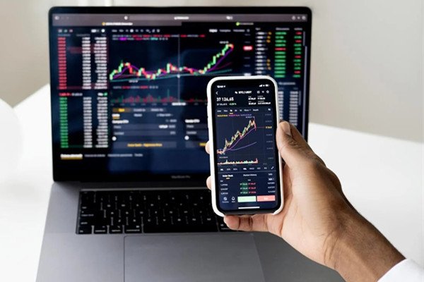 中俄貿(mào)易額超2400億美元，同比增長(zhǎng)26.3%